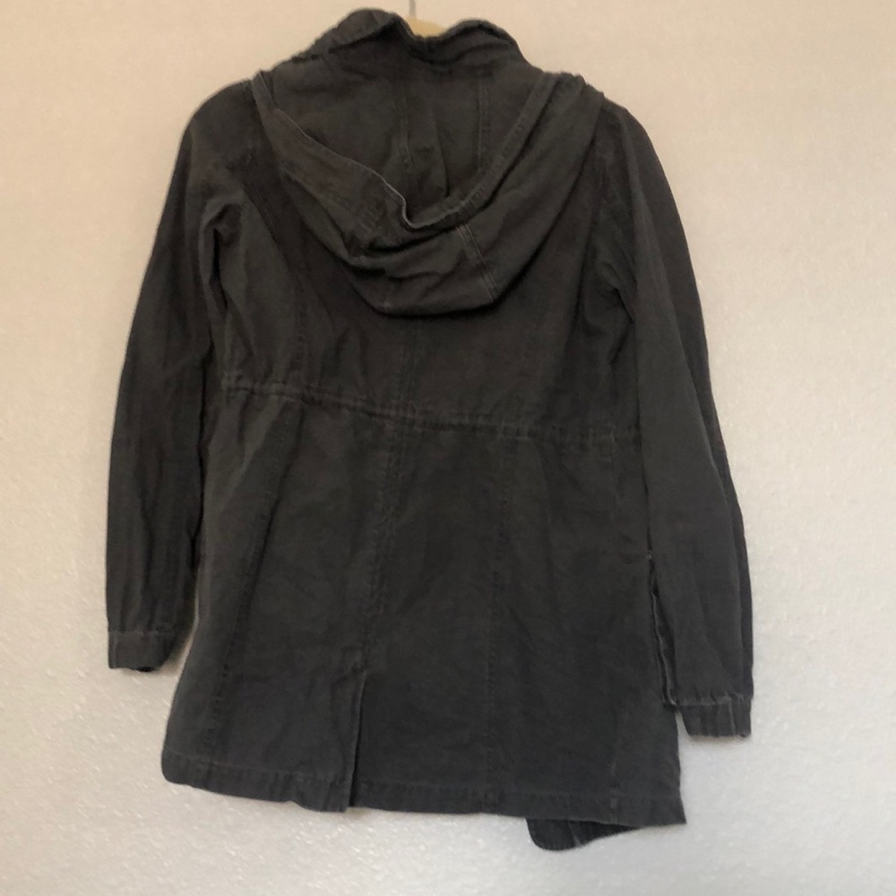 Cotton On jacket - Picture 6 of 7